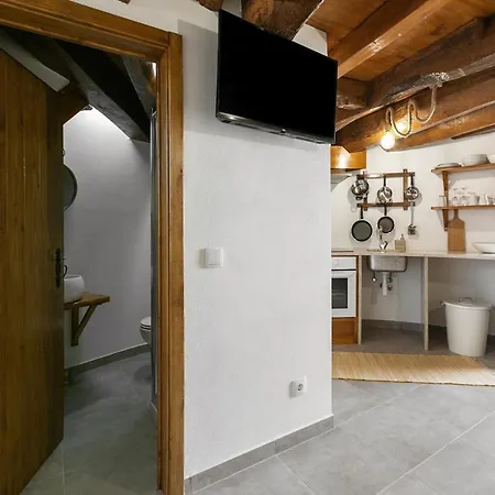 Moinho Do Sr. Arnaldo Atouguia Da Baleia